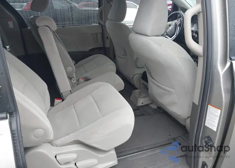 2015 Toyota Sienna Le 8 Passenger from USA, damaged, VIN 5TDKK3DC4FS651369